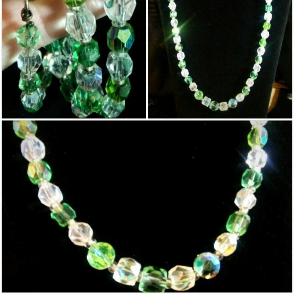 Sparkly💚VINTAGE💚 Green+Clear Beaded Necklace EUC